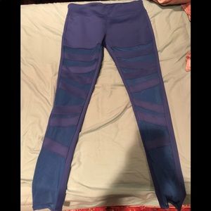 Electric Yoga leggings Large